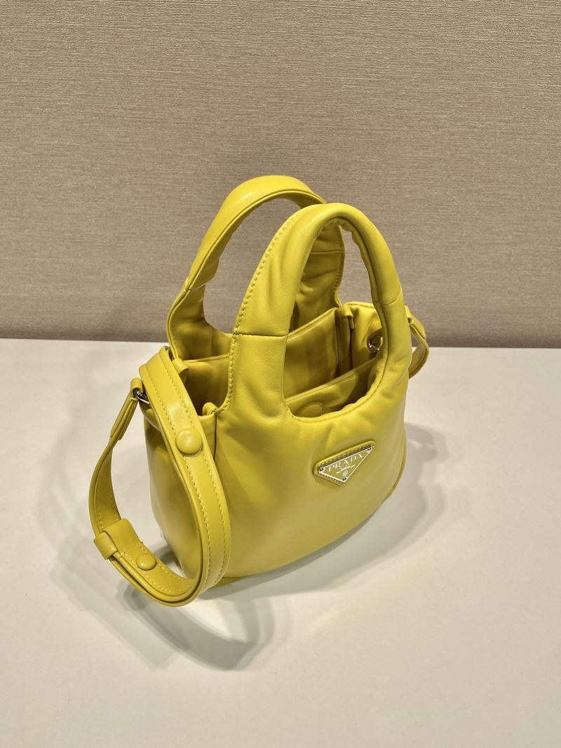 Pra*a tote bags